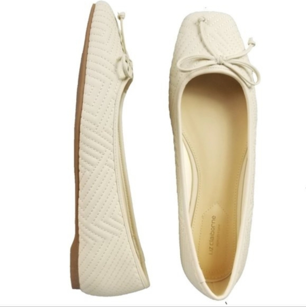 Liz Claiborne Fallow Square Toe Ballet Flat Memory Foam Size 9 1/2 Ivory NWT